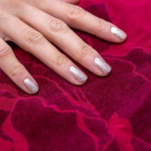 Press on Nail